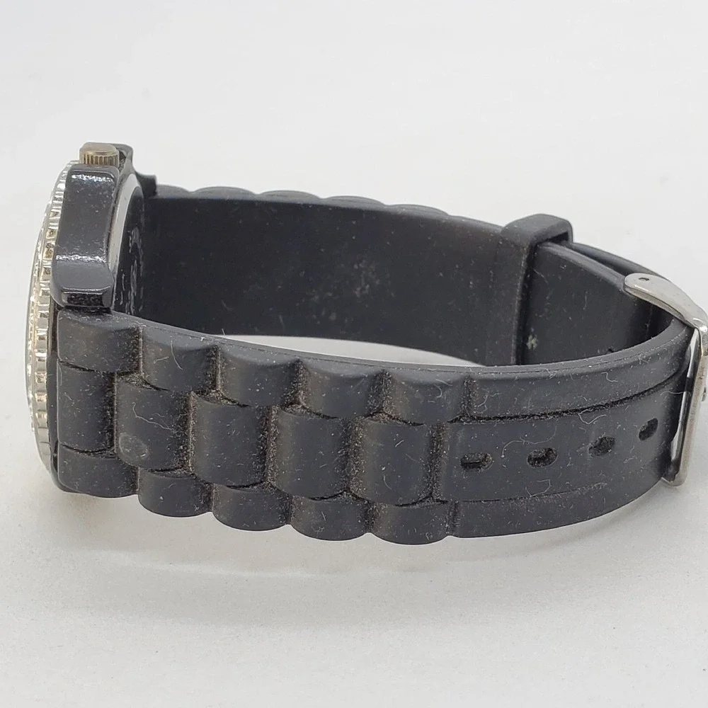 38MM Women Watch Black Dial Crystal Bezel Black Plastic‎ Band Straps New Battery